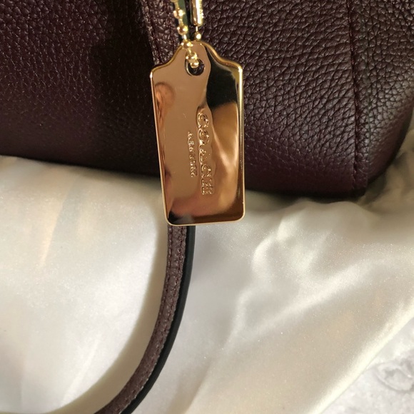 COACH OXBLOOD SOFT PEBBLED LEATHER TOTE - Picture 9 of 9